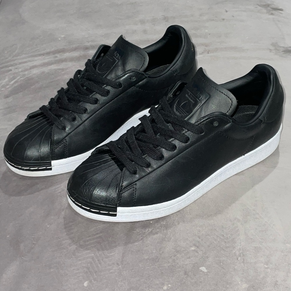 Black Adidas Superstar Pure